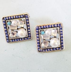 Square blue earrings with pearls